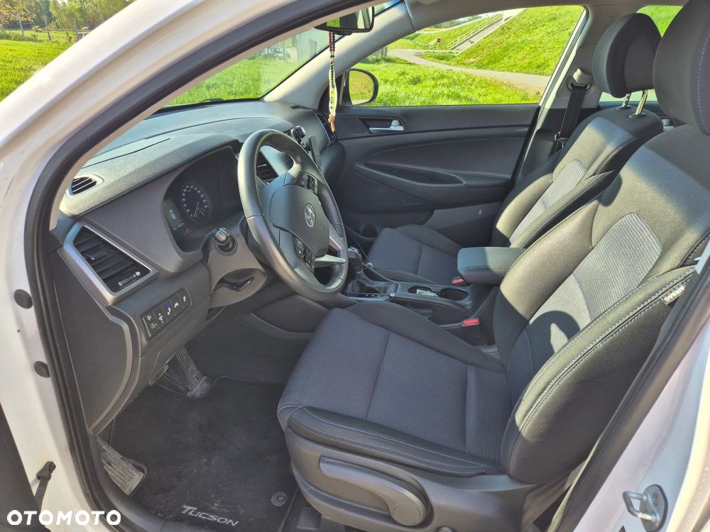 Hyundai Tucson blue 1.7 CRDi 2WD DCT Passion Plus - 9