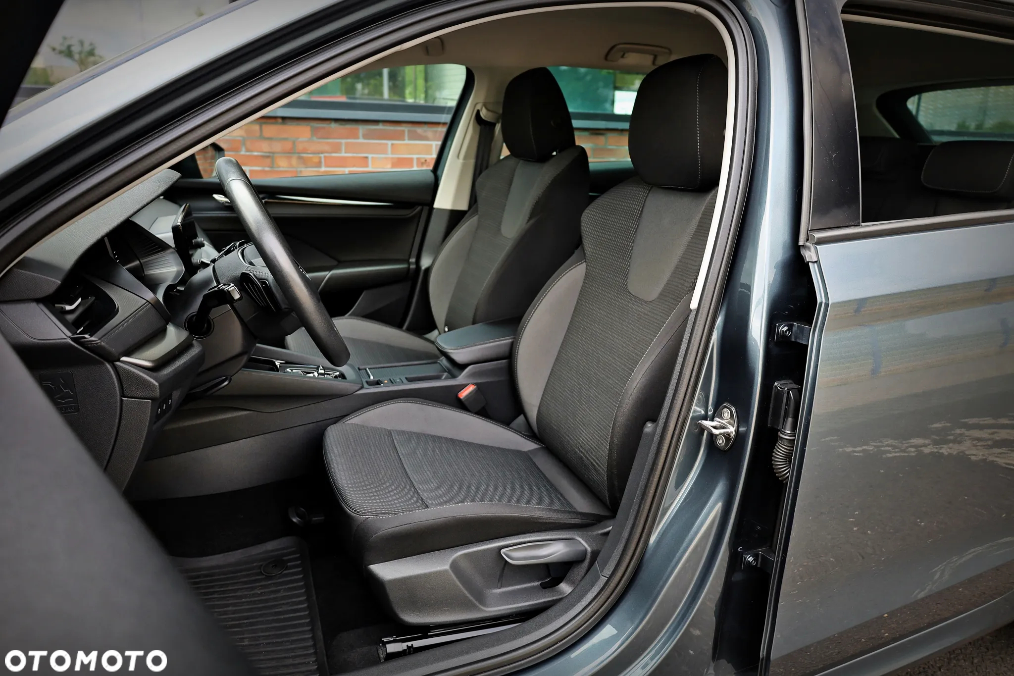 Skoda Octavia 2.0 TDI SCR Ambition DSG - 26