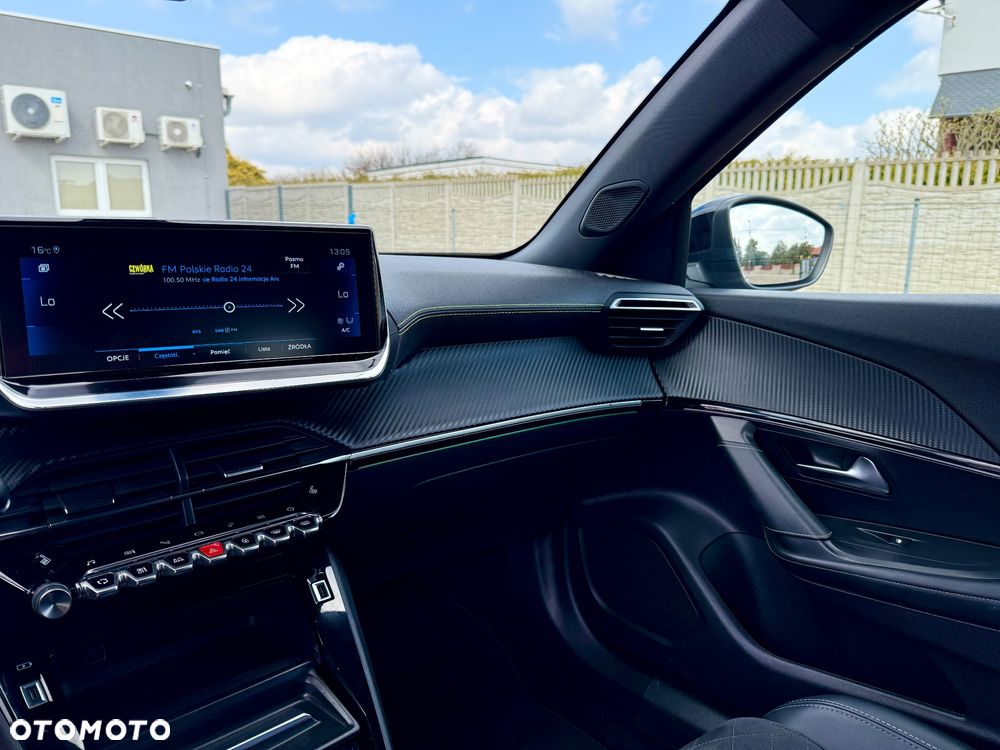 Peugeot 2008 1.2 PureTech GT Line S&S EAT8 - 15