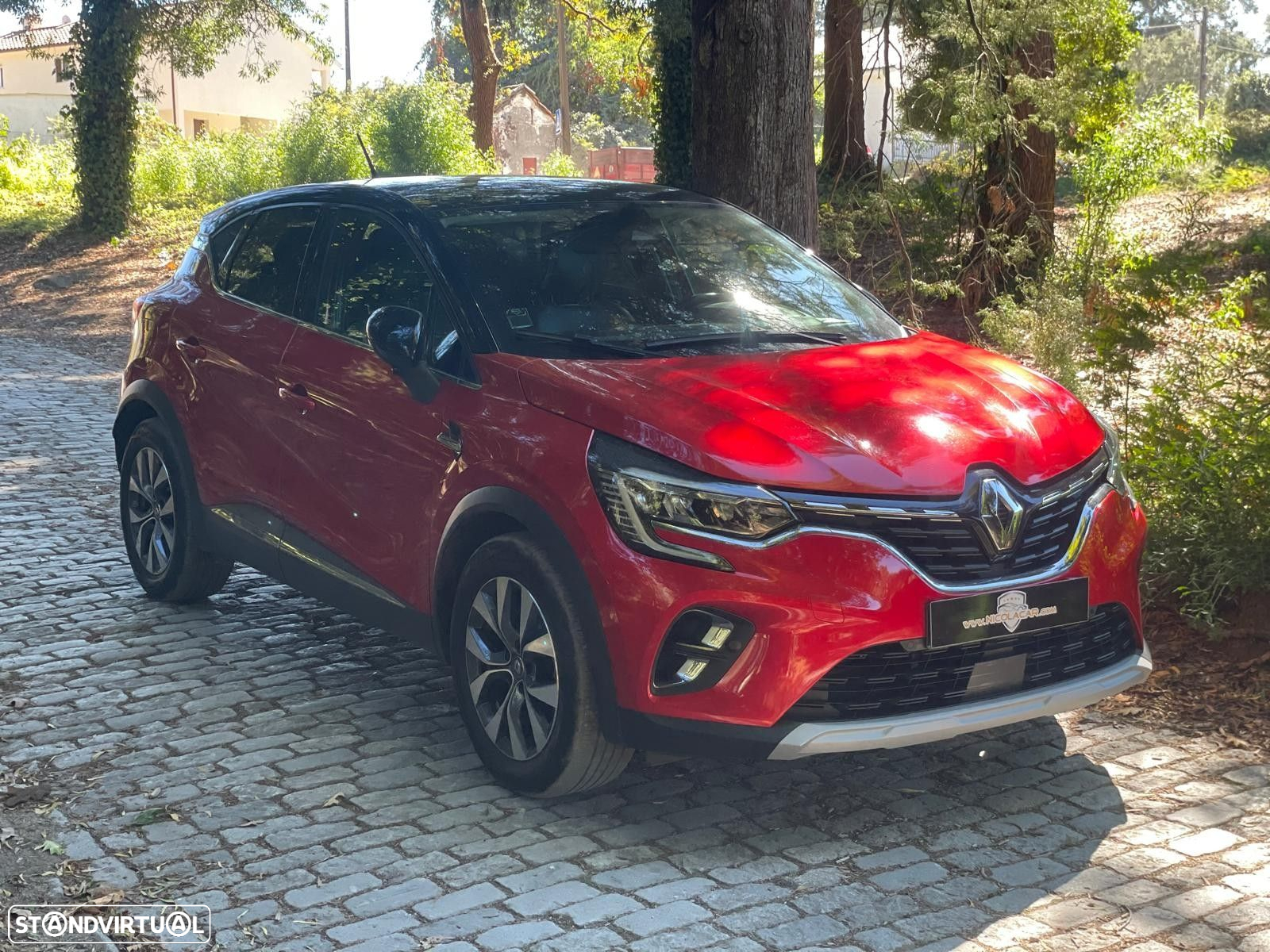 Renault Captur 1.0 TCe Exclusive - 3