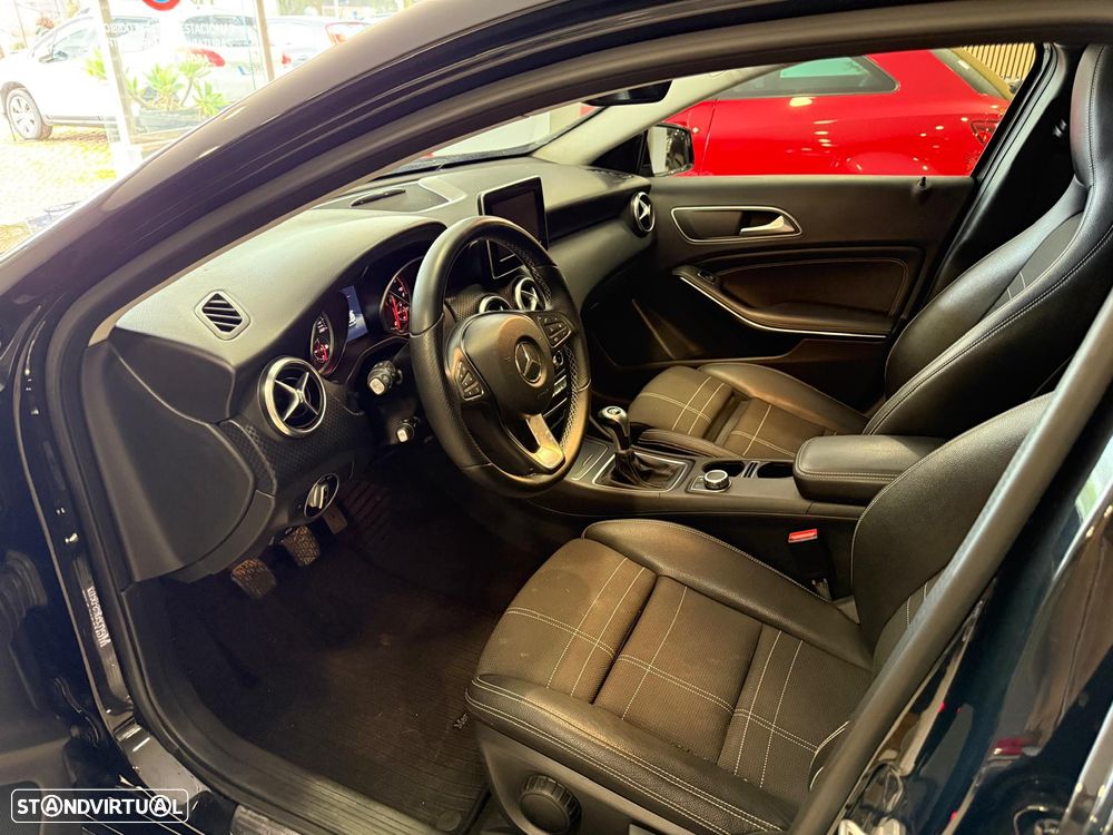 Mercedes-Benz A 180 d Style - 4