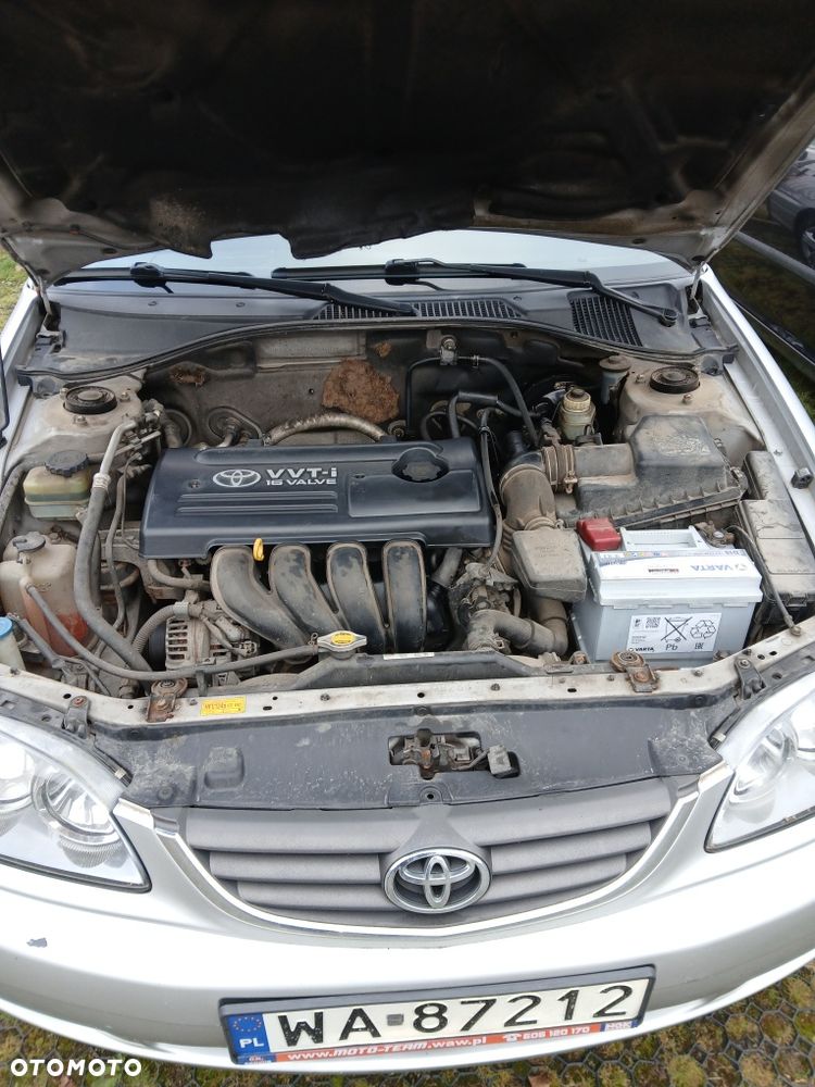 Toyota Avensis - 6