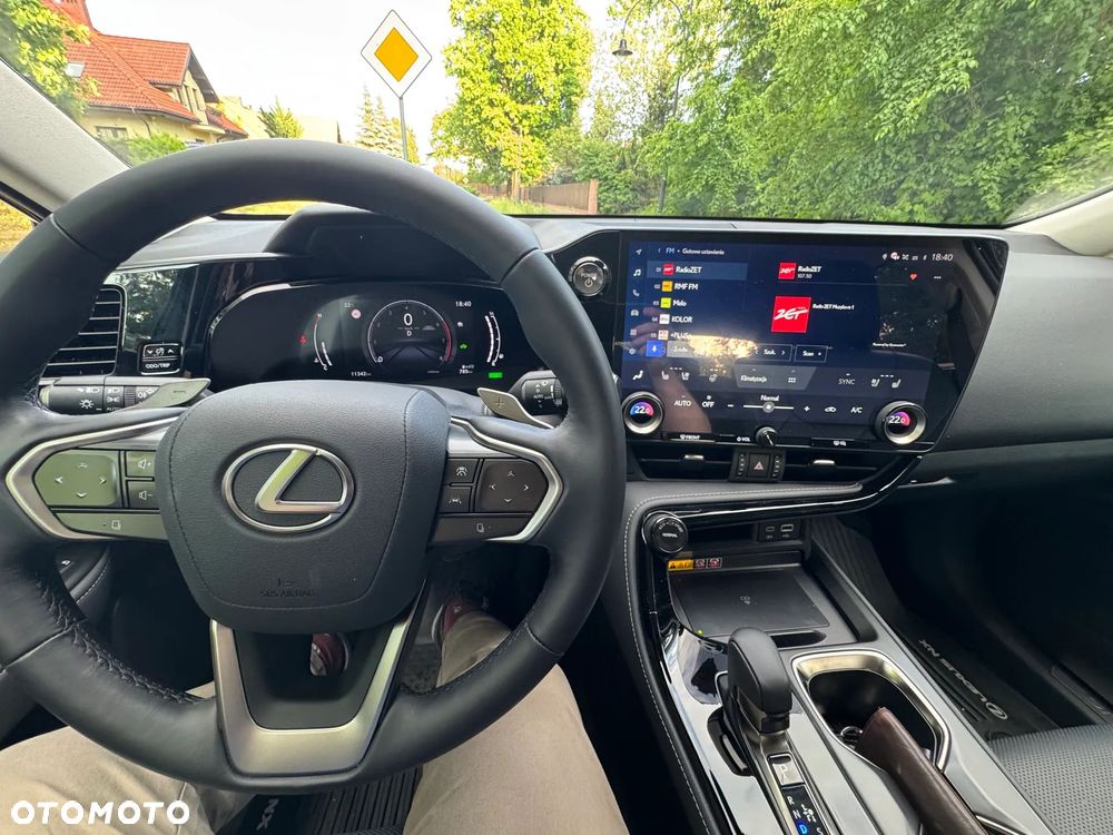 Lexus NX 350h Prestige AWD - 8