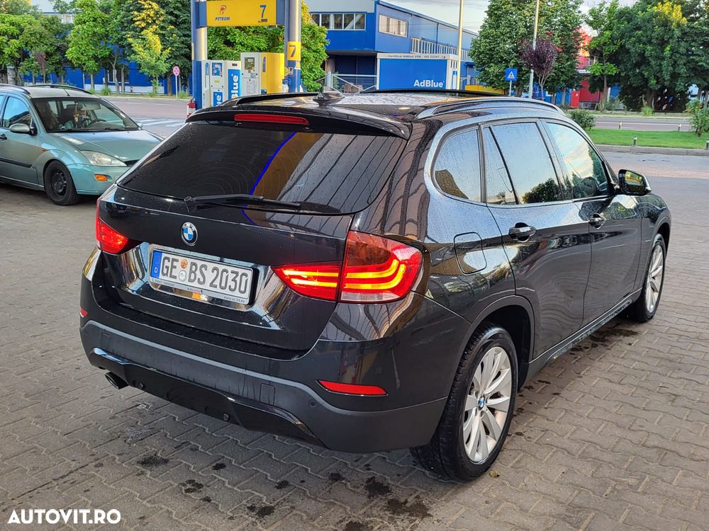 BMW X1 xDrive18d Aut. Sport Line - 7