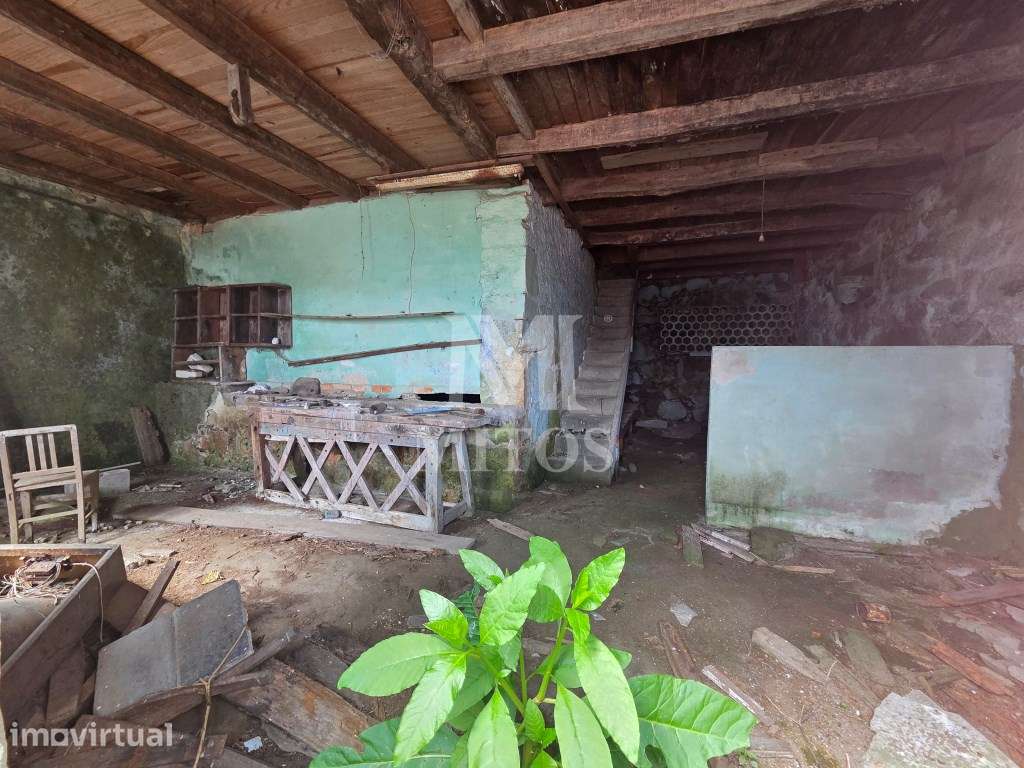 Moradia T3 p/ restauro - Mentrestido - Grande imagem: 5/14
