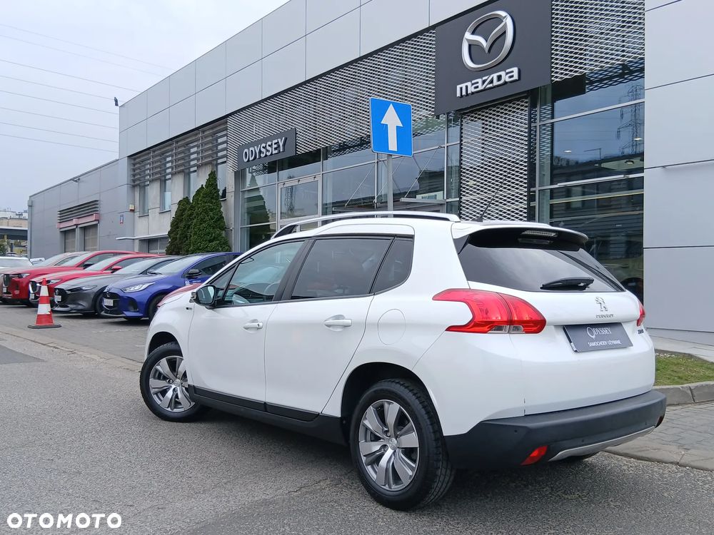 Peugeot 2008 1.6 VTi Style - 4