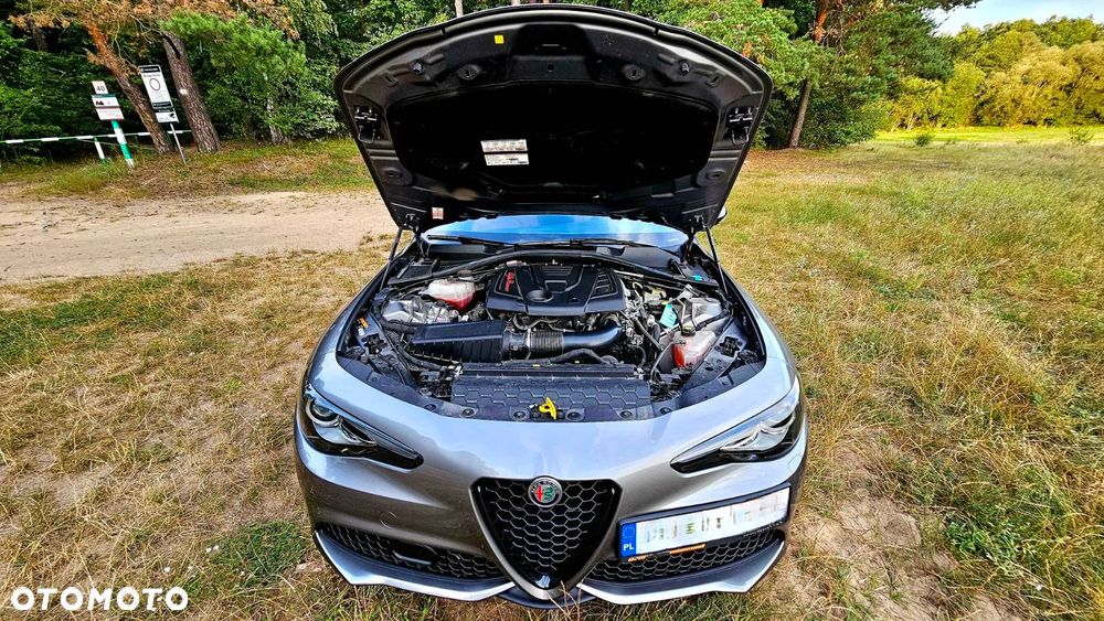 Alfa Romeo Giulia 2.0 Turbo Veloce Q4 - 11