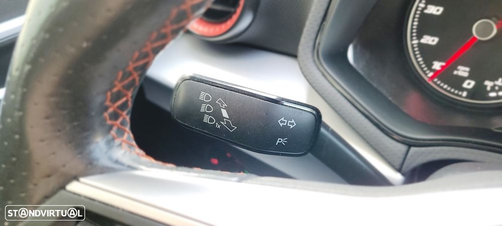 SEAT Arona 1.0 TSI FR - 18