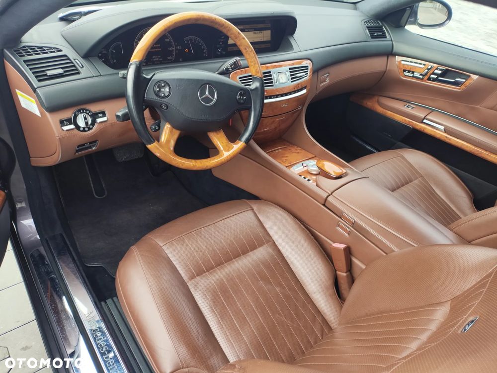 Mercedes-Benz CL 600 - 22