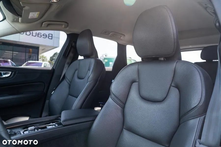 Volvo XC 60 - 6