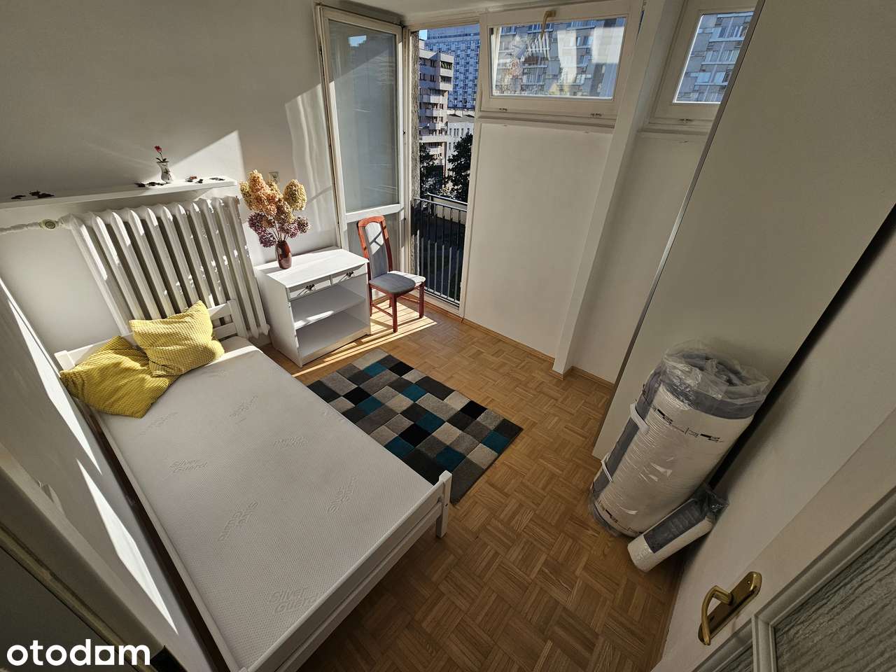 Quiet sunny room Warsaw center / metro ONZ / DIRECTLY from owner