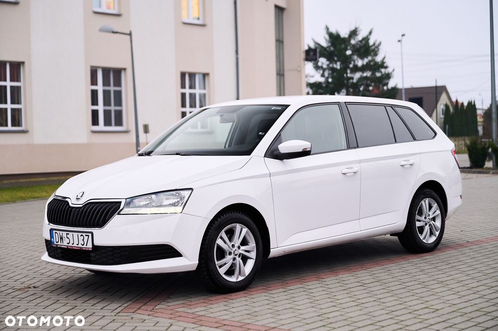 Skoda Fabia 1.0 TSI Ambition - 10