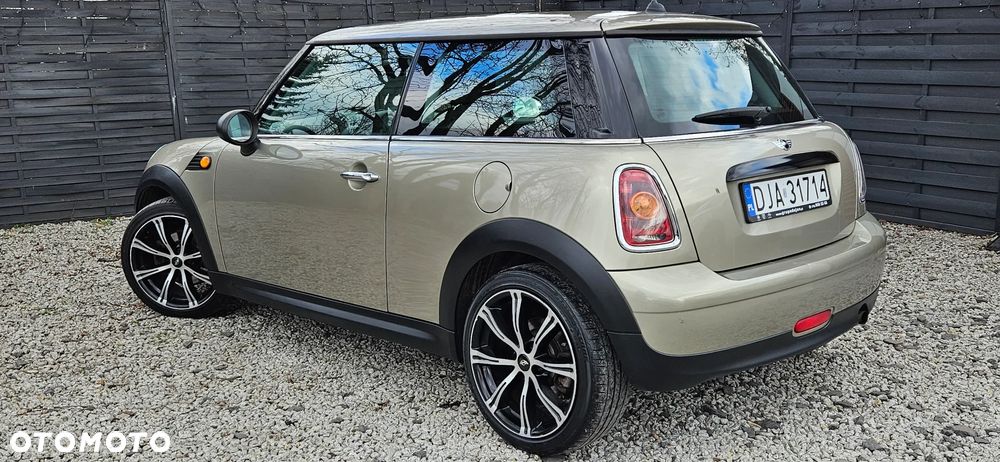 MINI ONE - 29