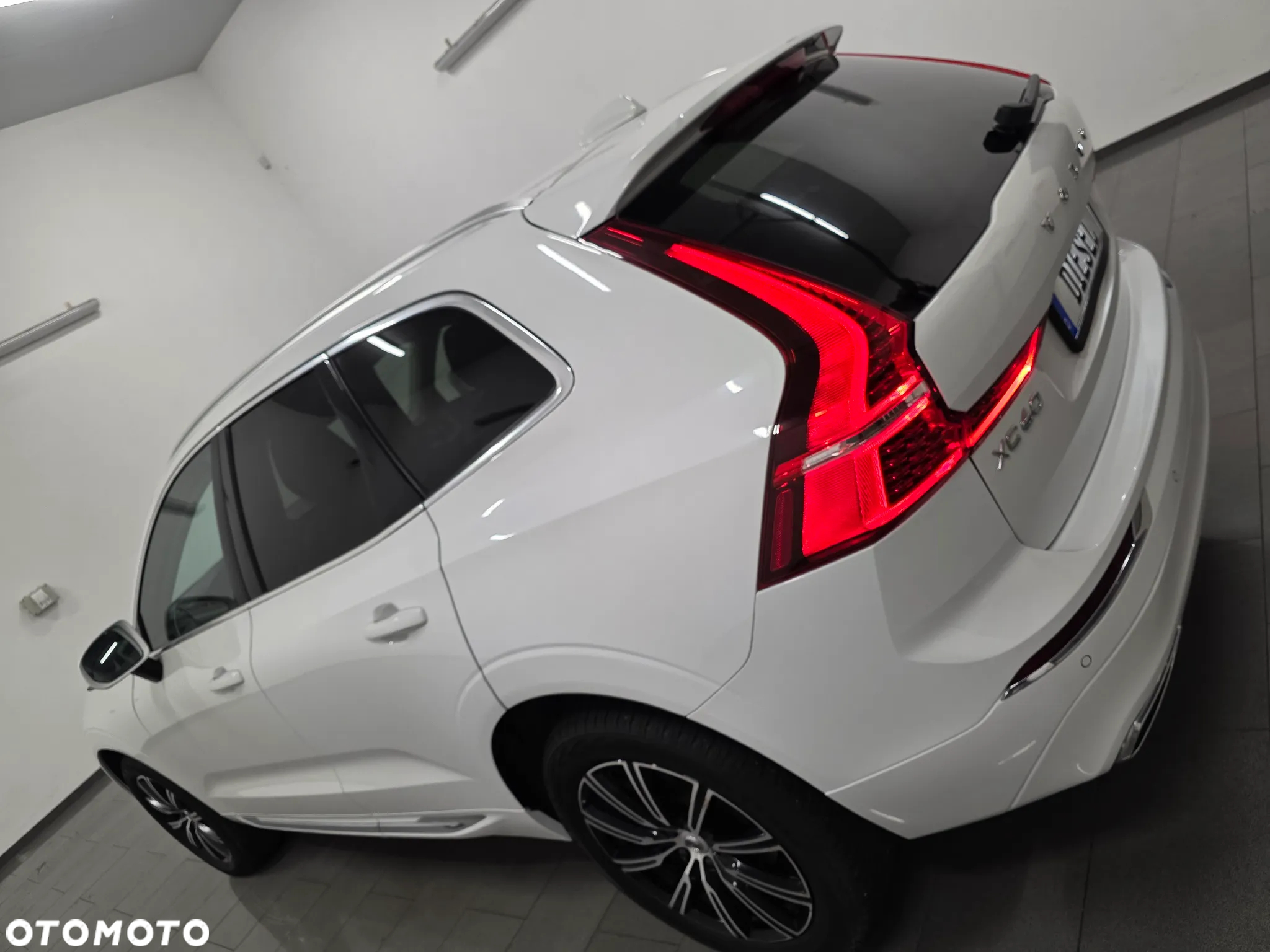 Volvo XC 60 D4 AWD Geartronic Inscription - 34