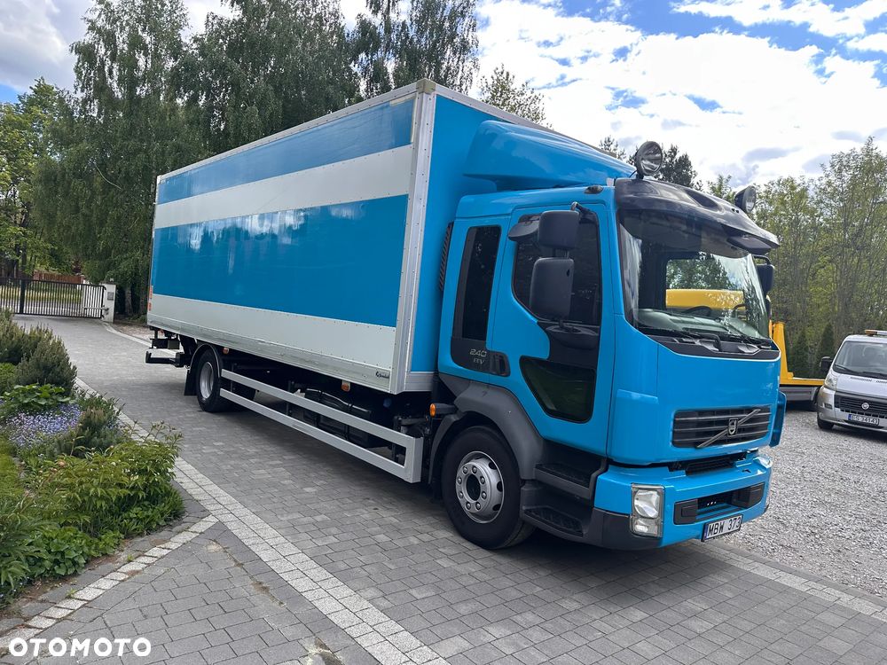 Volvo FL240 - 8