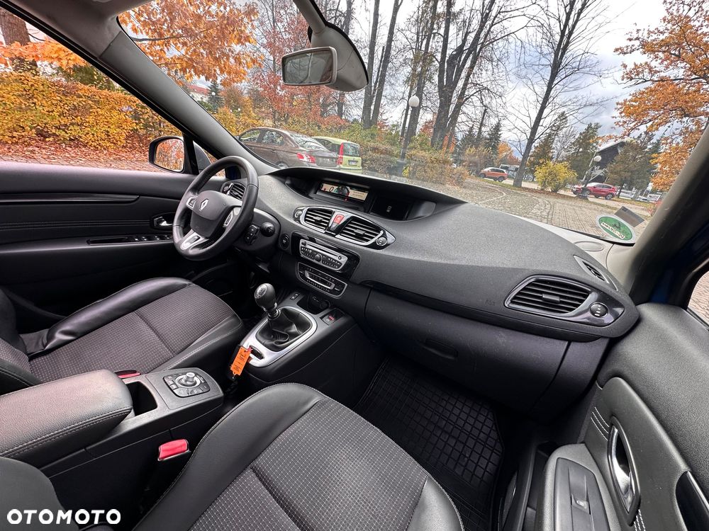 Renault Grand Scenic Energy dCi 130 S&S Bose Edition - 27