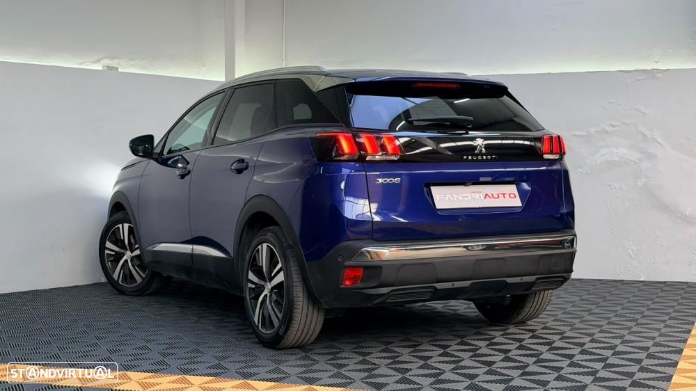Peugeot 3008 1.5 BlueHDi Allure Pack EAT8 - 11