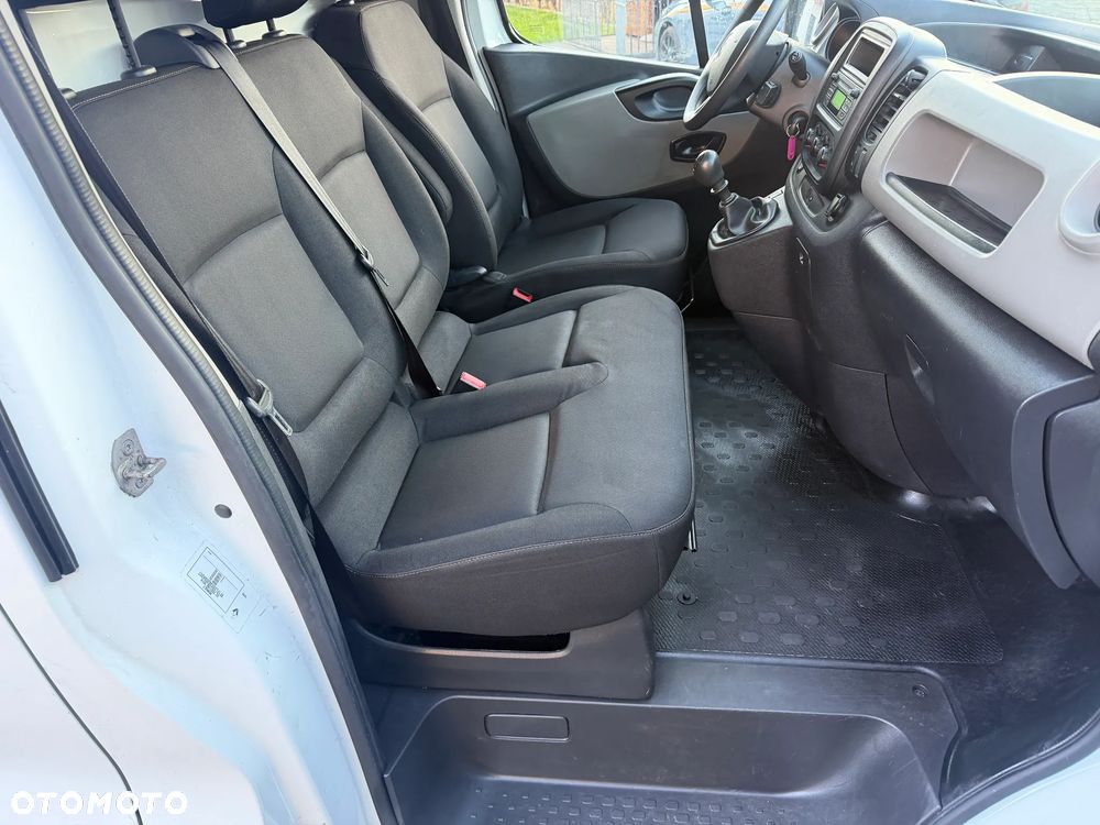 Renault TRAFIC - 15