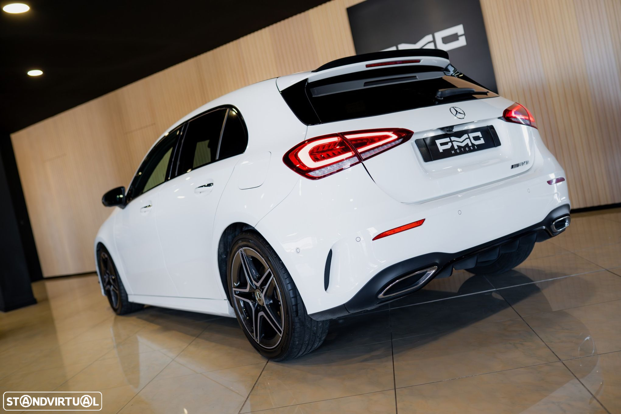 Mercedes-Benz A 180 d AMG Line - 12