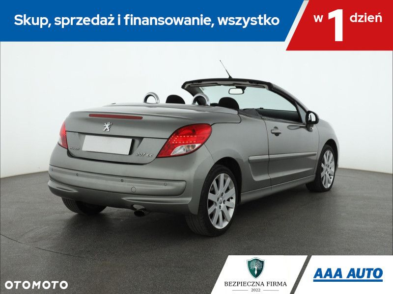 Peugeot 207 CC - 6