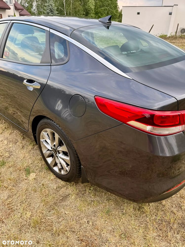 Kia Optima 1.7 CRDI L DCT - 27