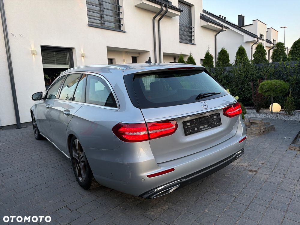 Mercedes-Benz Klasa E 220 d 9G-TRONIC Avantgarde - 10