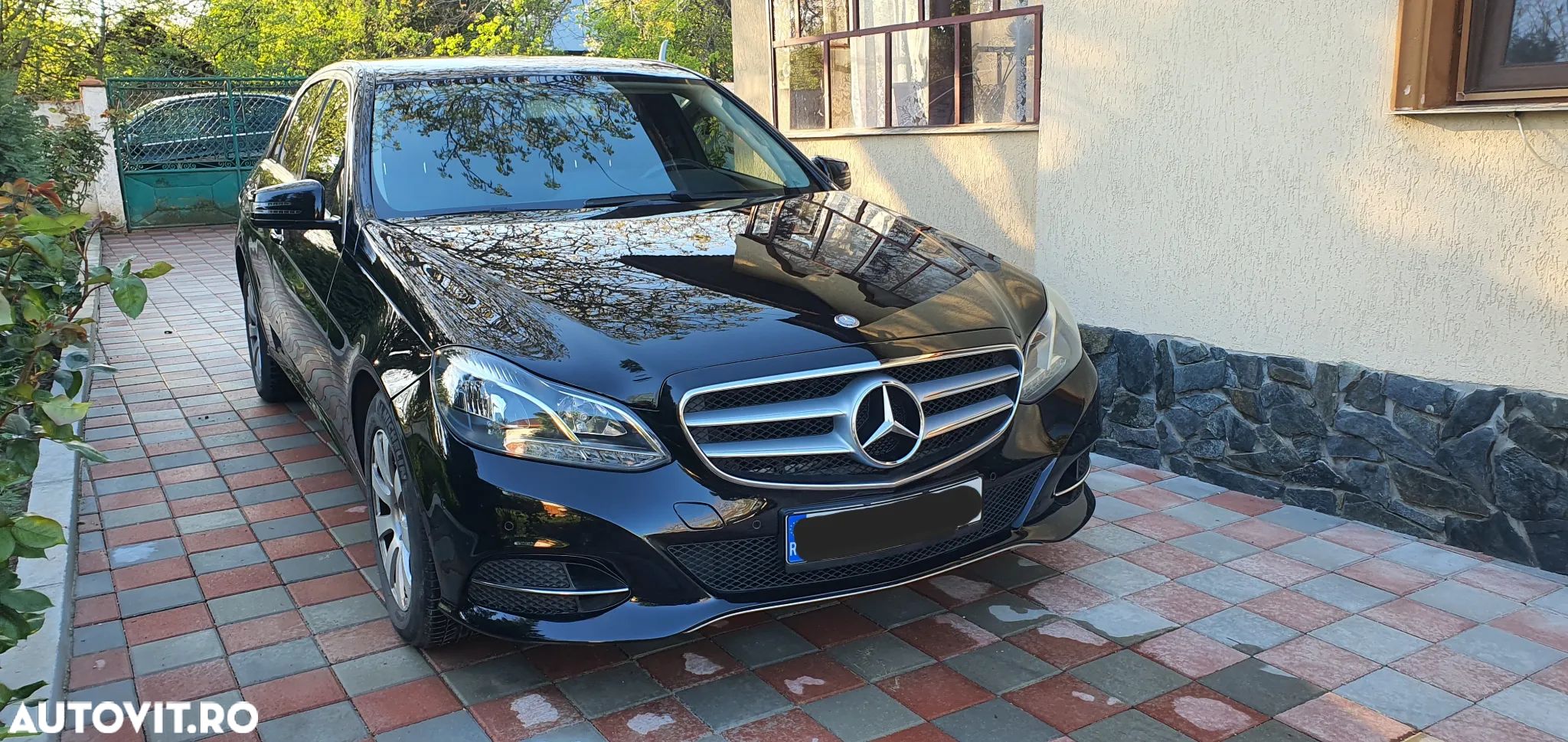 Mercedes-Benz E - 1
