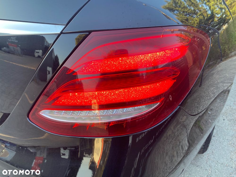 Mercedes-Benz Klasa E 220 d 9G-TRONIC Avantgarde - 12