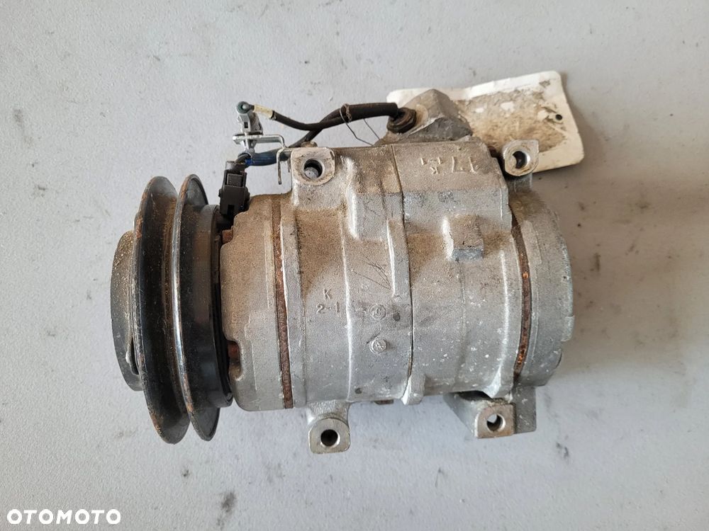 Sprężarka pompa kompresor klimatyzacji Toyota LAND CRUISER 4,2 TD 447260-6871 - 1