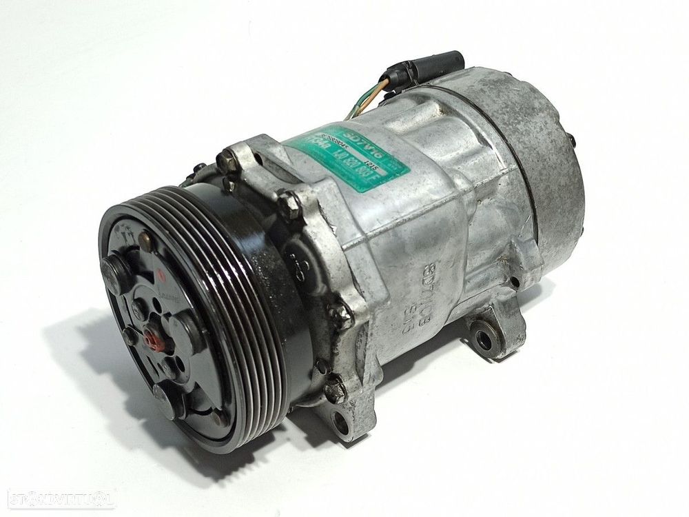 COMPRESSOR DE AR CONDICIONADO VOLKSWAGEN GOLF IV BERLINA (1J1) 25 ANIVERSARIO - 1
