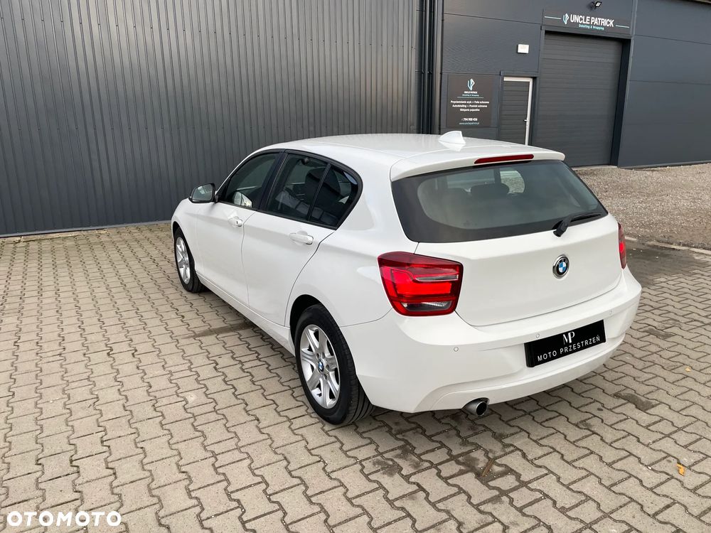 BMW Seria 1 116i - 37