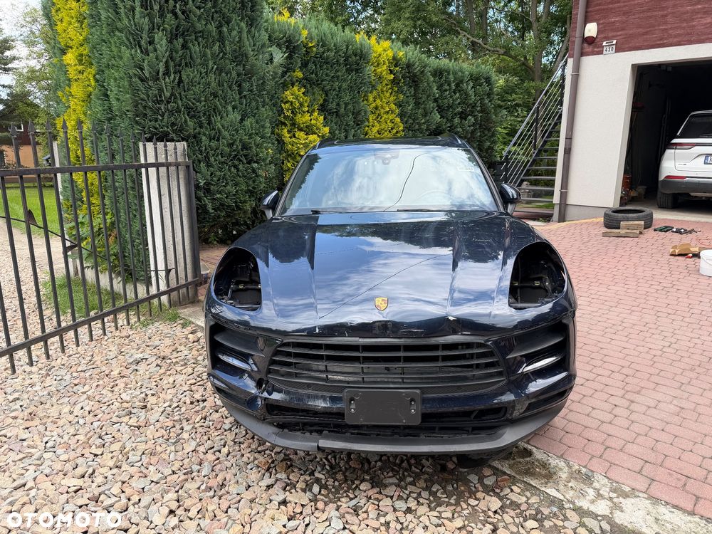 Porsche Macan - 3