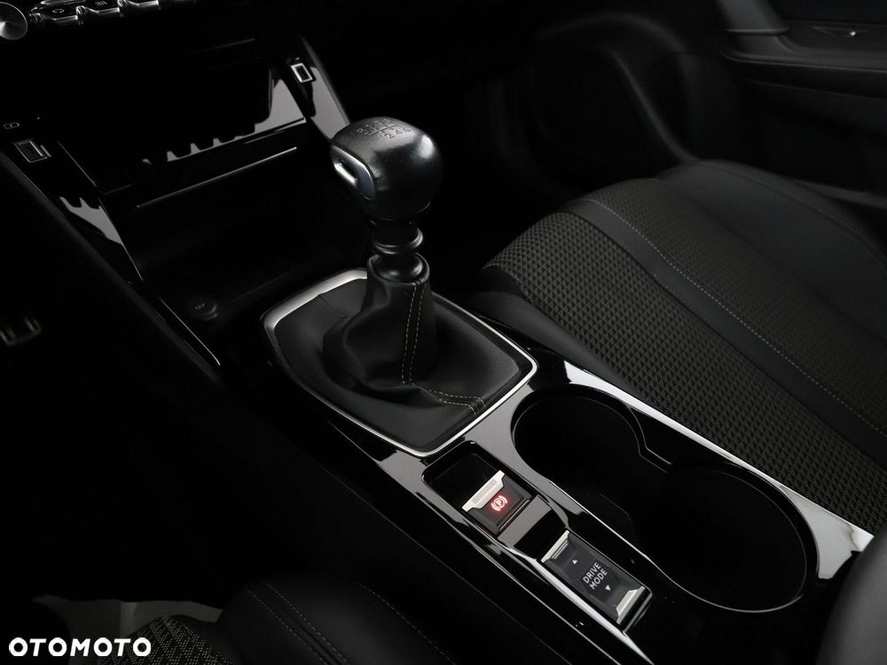 Peugeot 3008 1.2 PureTech GT S&S - 30