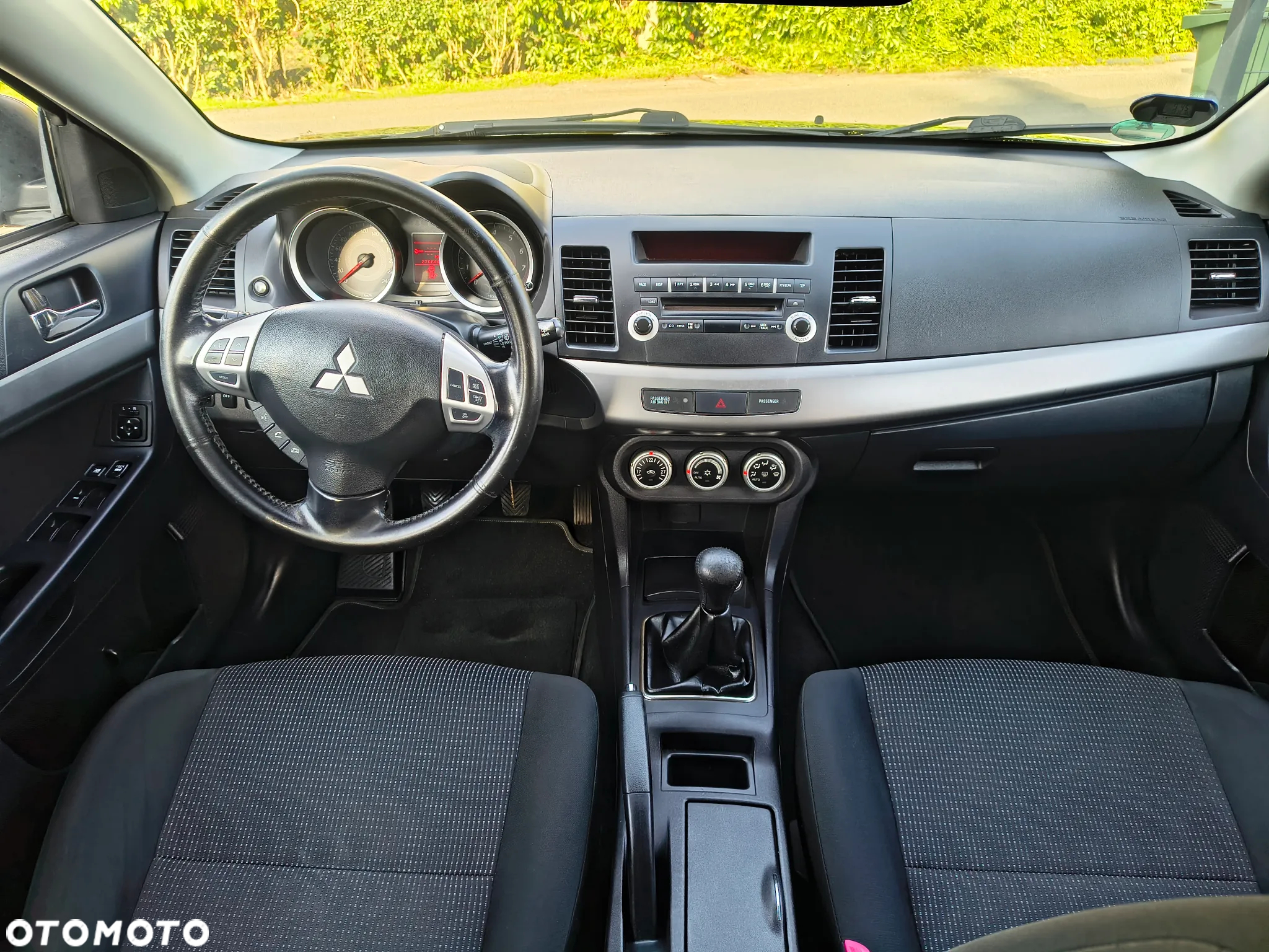 Mitsubishi Lancer 1.8 Inform - 21