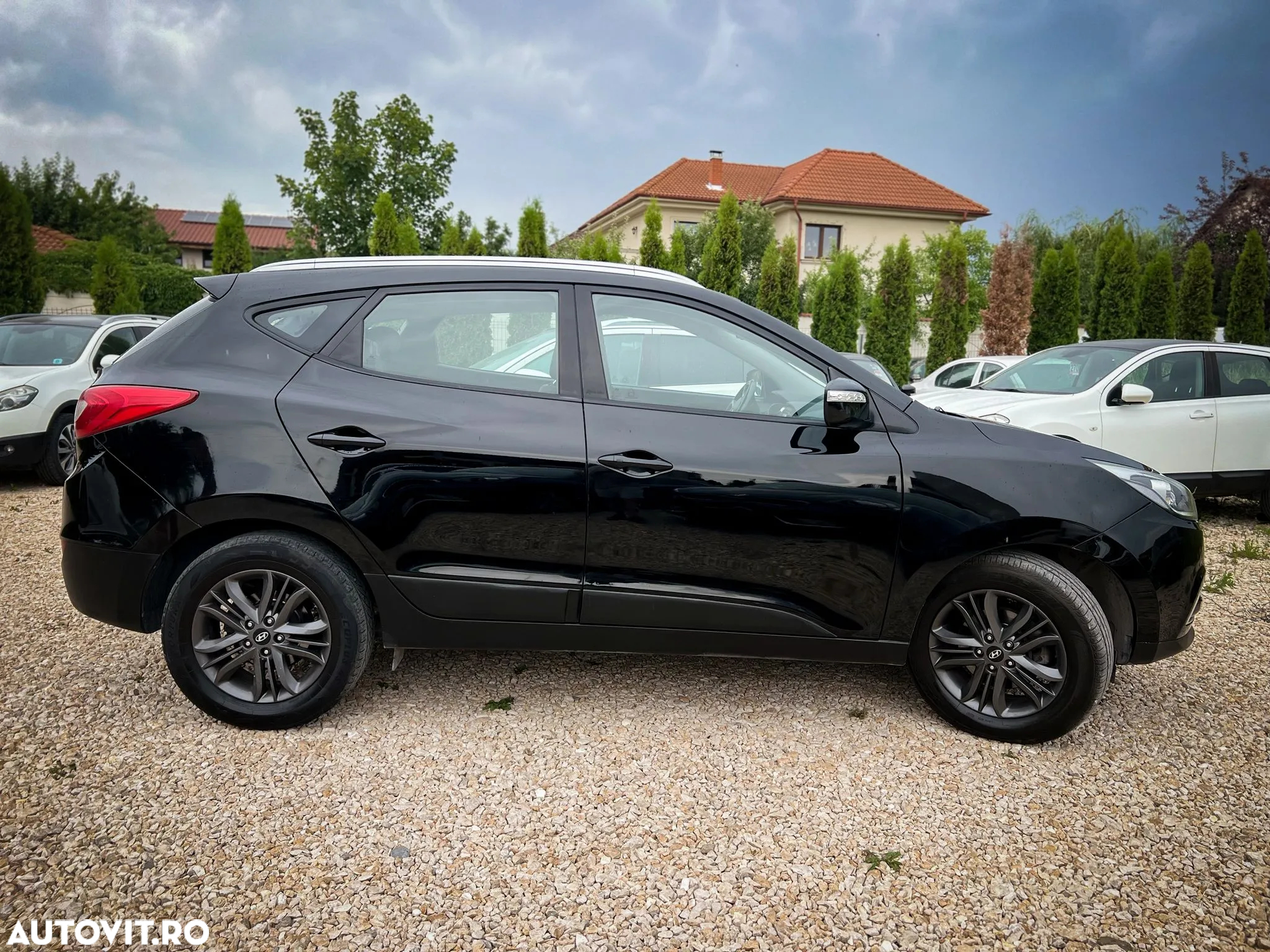Hyundai ix35 2.0 CRDI 4WD Automatik Finale Gold - 3
