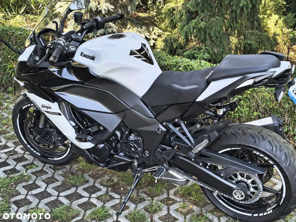 Kawasaki Ninja 1000 SX - 3