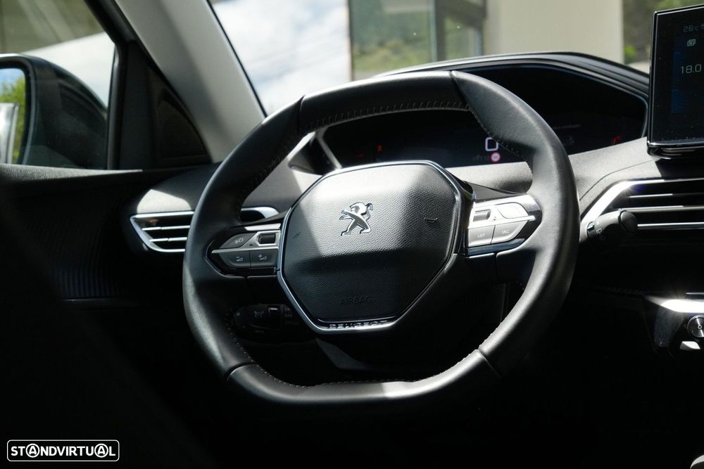 Peugeot 3008 1.2 PureTech Active - 7