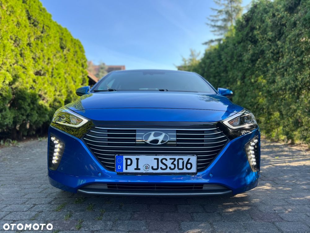 Hyundai IONIQ Hybrid Premium - 10