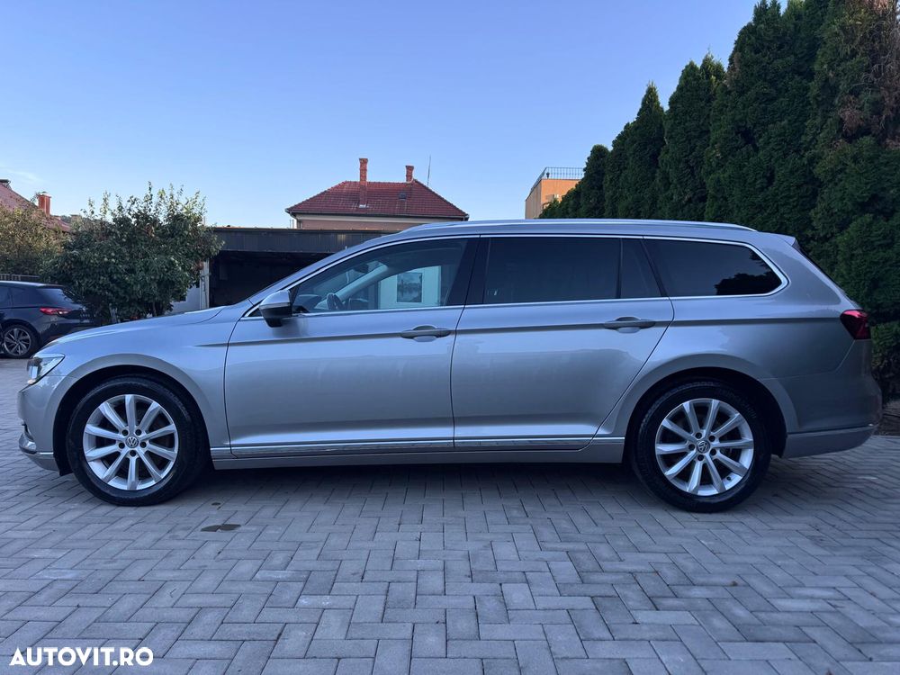Volkswagen Passat 2.0 TDI Highline - 11