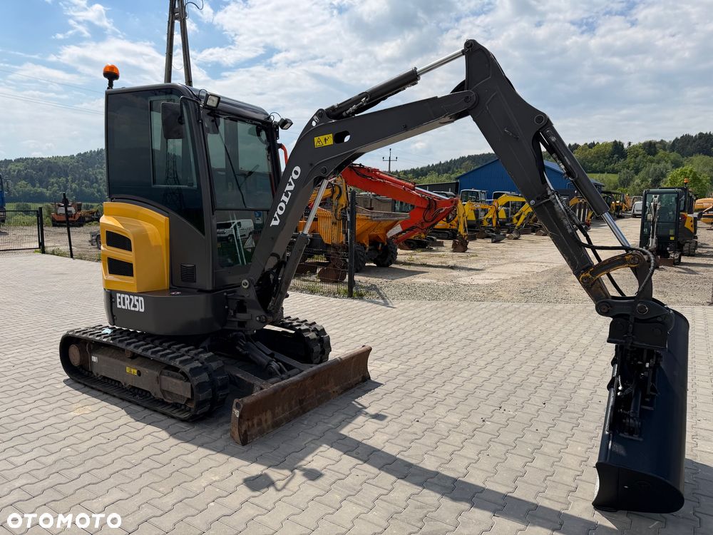 Volvo Ecr25d - 6