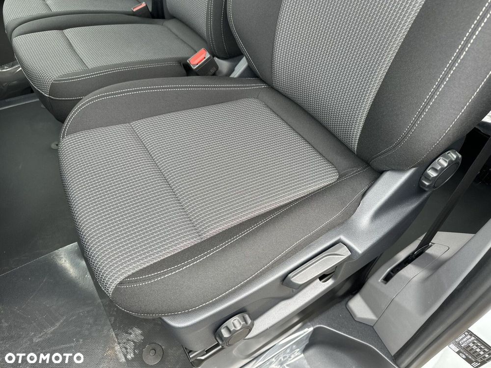 Volkswagen Transporter - 13