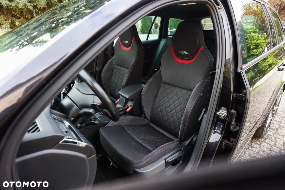 Skoda Octavia 2.0 TDI RS DSG - 17