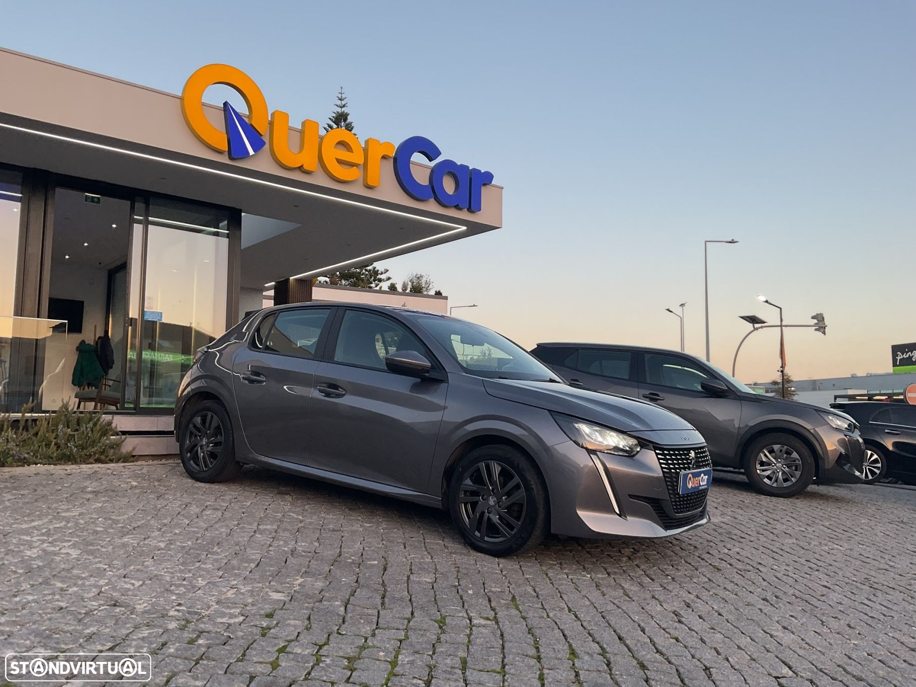 Peugeot 208 1.2 PureTech Active Pack - 3