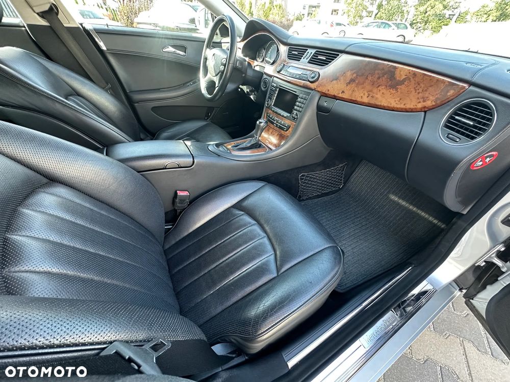 Mercedes-Benz CLS 350 - 29
