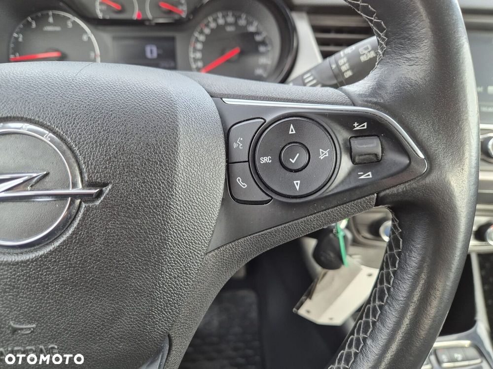 Opel Crossland X - 18