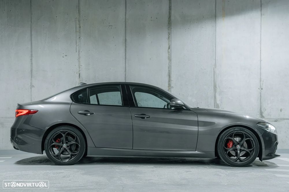 Alfa Romeo Giulia 2.2 D Super AT8 - 3