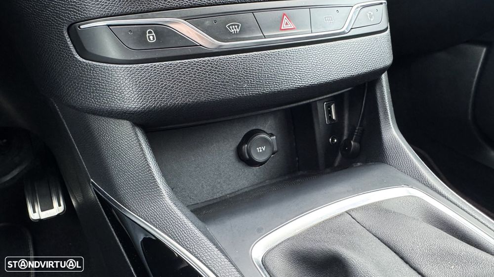 Peugeot 308 SW 2.0 BlueHDi GT Line - 24