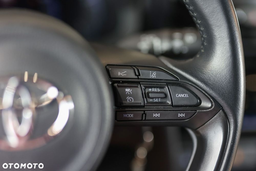 Toyota Yaris Cross Hybrid 1.5 Comfort - 29