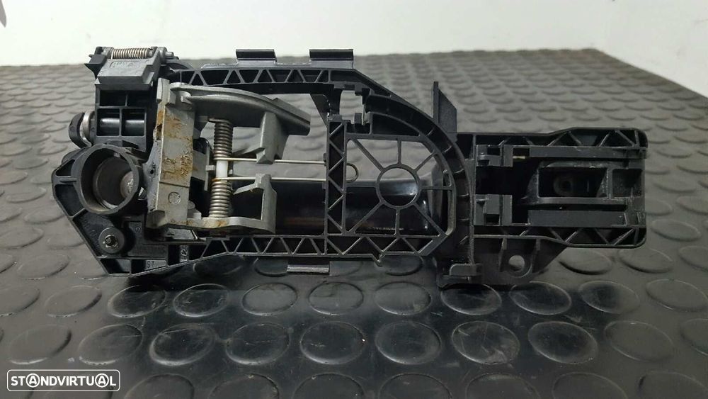 PUXADOR EXTERIOR TRASEIRO ESQUERDO VOLKSWAGEN PASSAT BERLINA (3C2) HIGHLINE - 3