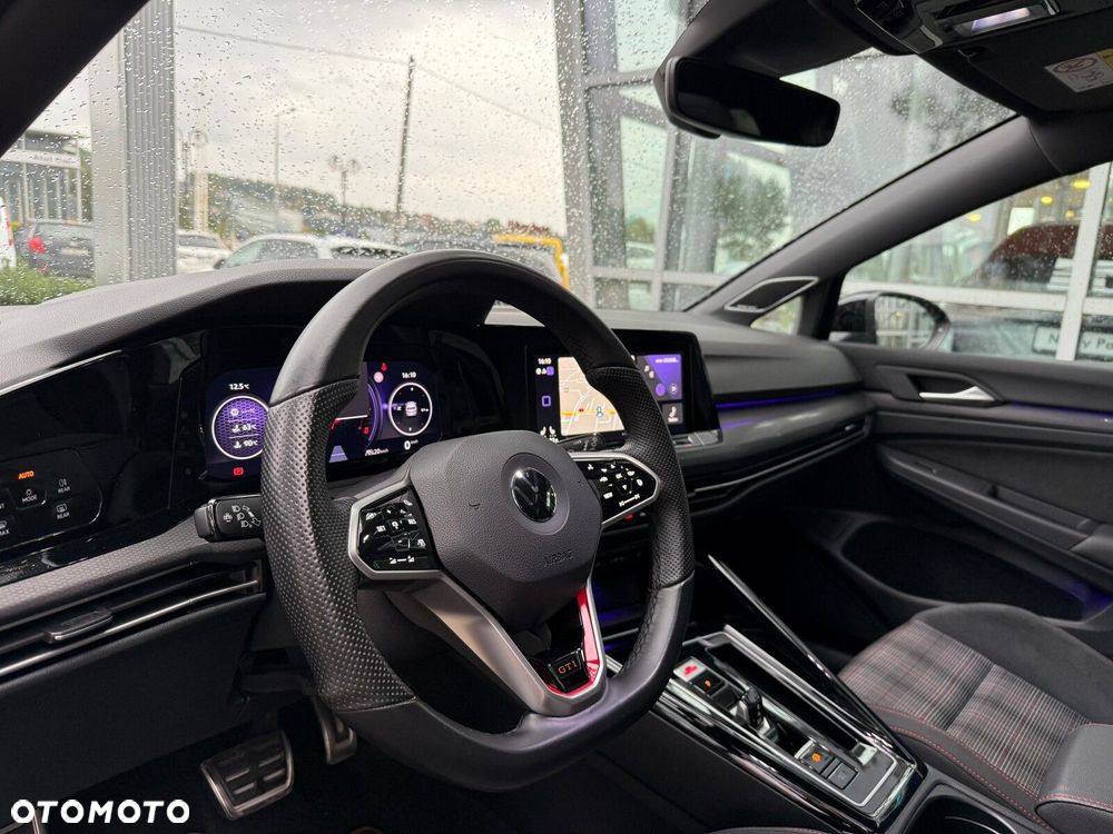 Volkswagen Golf VIII 2.0 TSI GTI DSG - 9